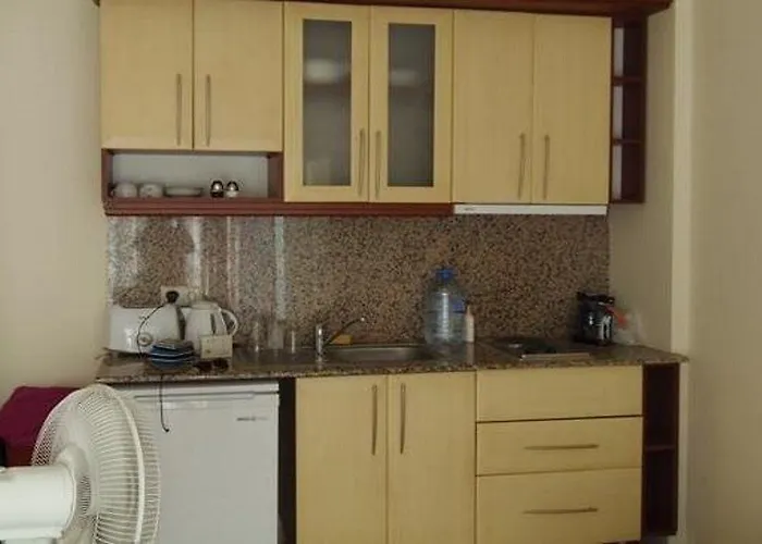 Club Tokmak Hotel