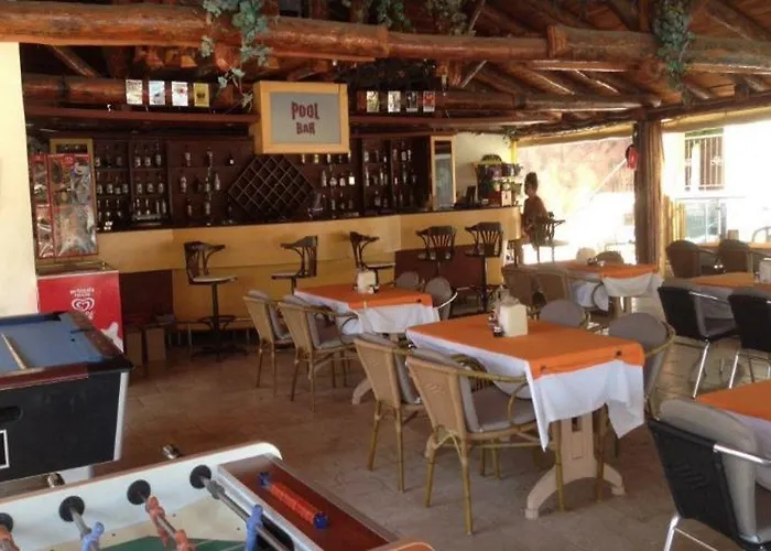 Club Tokmak Hotel İçmeler