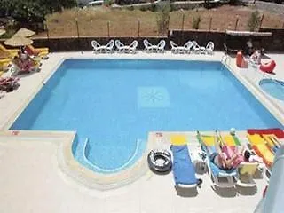 Club Tokmak Hotel 3*